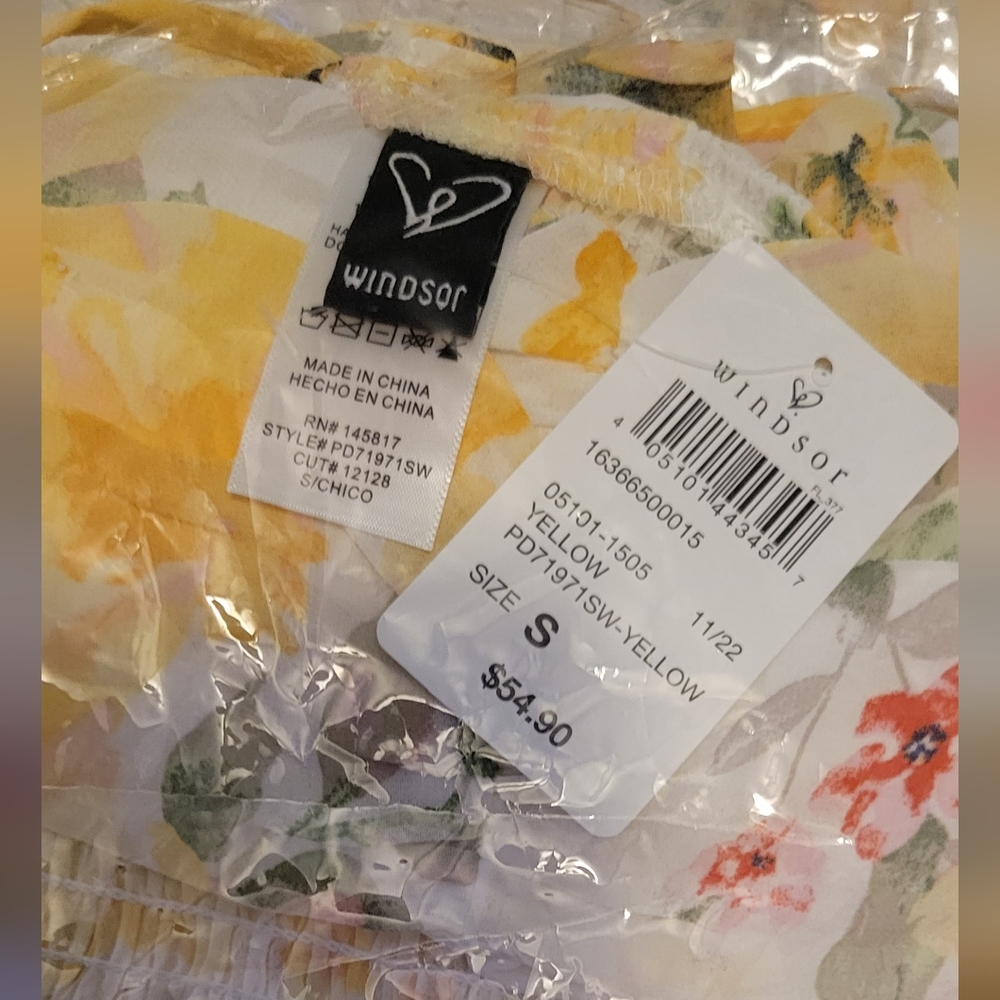 Windsor ▪︎NWT▪︎ - Floral Burst Ruffled Short Dress - Picture 3 of 8